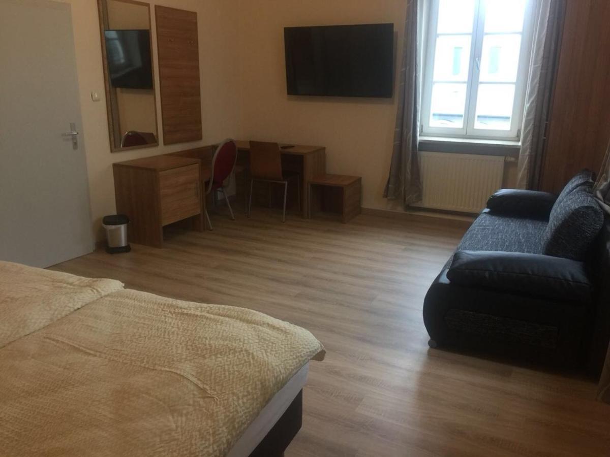 Jujhar'S Gaestehaus Wasserburg Стая снимка